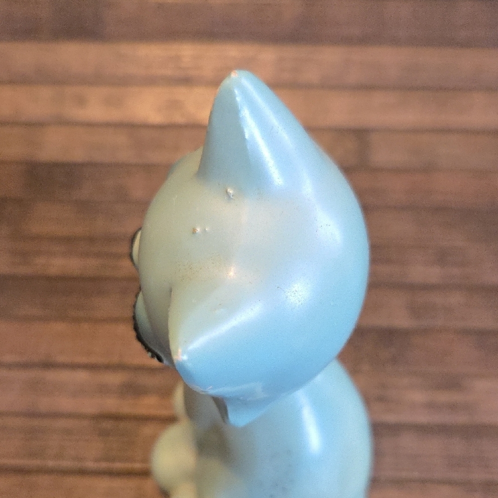 Elegant Blue Cat Figurines - Picture 13 of 15
